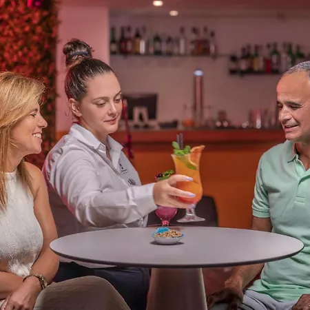 מלון Baleira 4*